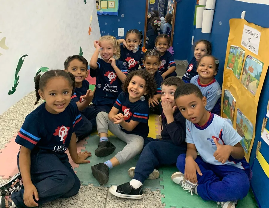 Alunos da Escola Olivier Furtado